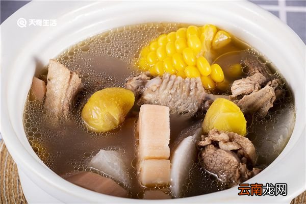 莲藕鸭汤的功效与作用 莲藕鸭汤的功效