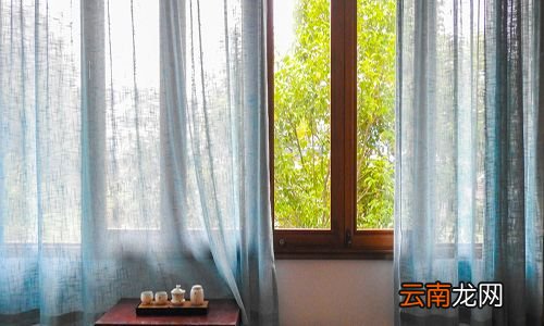 什么颜色窗帘显得大气 窗帘什么颜色好