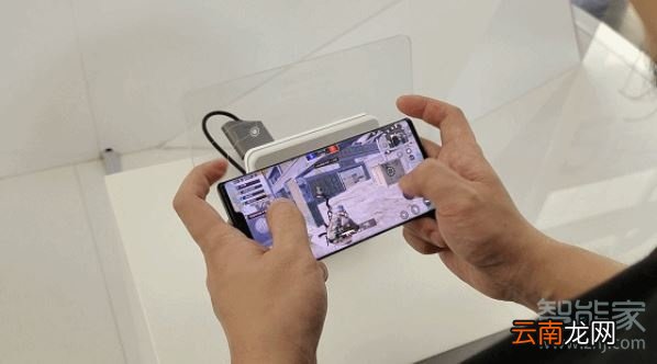 华为mate30pro四指操控对游戏有什么帮助