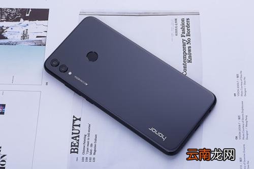 荣耀8x中找到水平仪位置具体操作编步骤