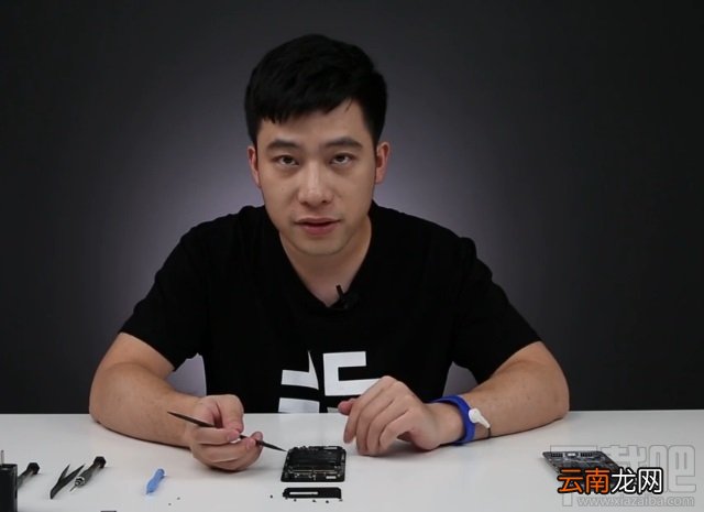 小米5s怎么拆机 小米5s拆解视频分享