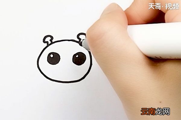 外星人简笔画