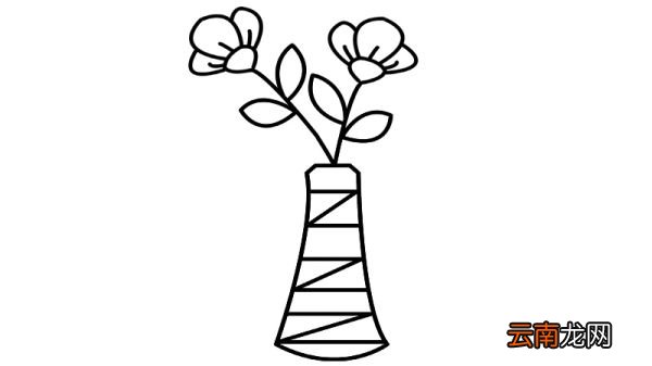 花瓶花纹图案简笔画