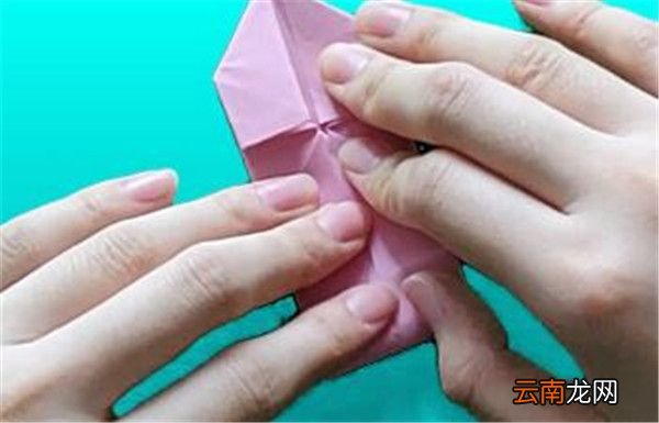 ?爱心盒子的折法