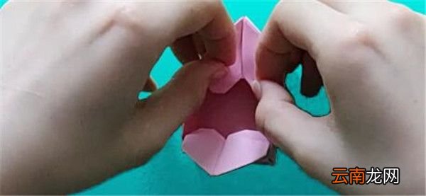 ?爱心盒子的折法