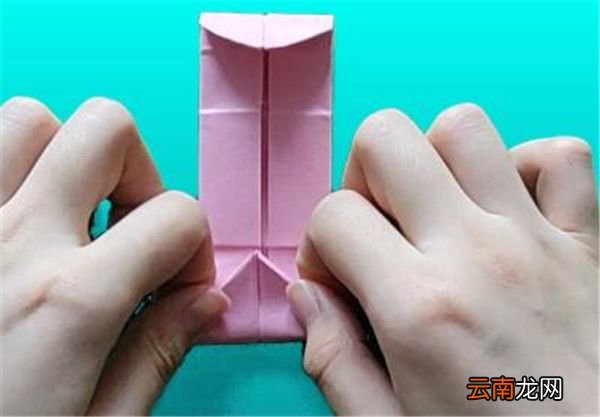 ?爱心盒子的折法