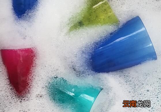 洗洁精洗衣服好吗 洗洁精可以洗衣服吗