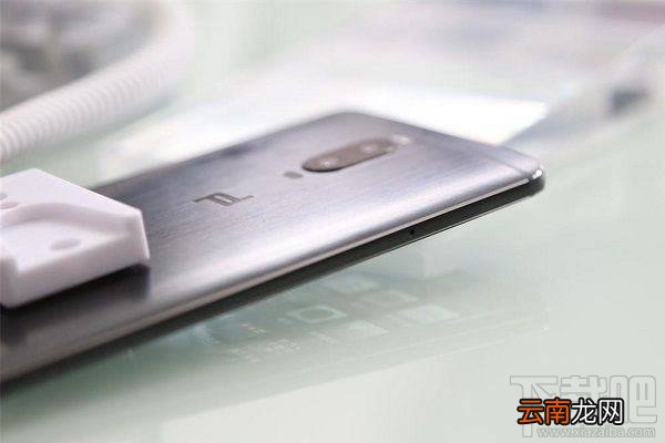 华为Mate9保时捷版有几种颜色 华为Mate9保时捷版哪个颜色好看