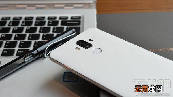 华为mate9陶瓷白好看吗？华为mate9白色和黑色哪个颜色好看？