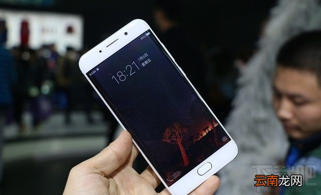 vivo Xplay6怎么样？vivo Xplay6参数配置与真机图赏