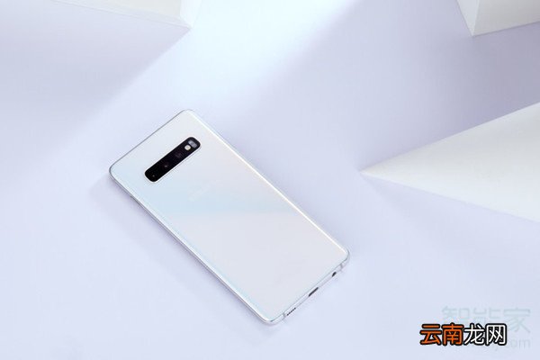 三星s10+是5g手机吗