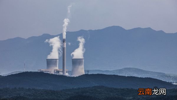 氢氧化亚铁在空气中被氧化方程式 氢氧化亚铁在空气中被氧化方程式和现象