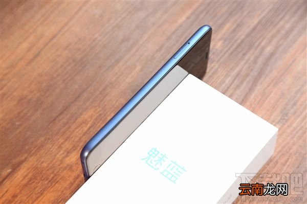 魅蓝5宝石蓝好看吗?魅蓝5宝石蓝真机图赏