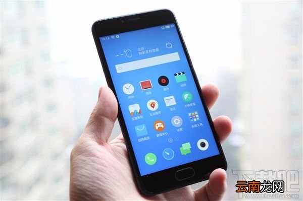 魅蓝5宝石蓝好看吗?魅蓝5宝石蓝真机图赏