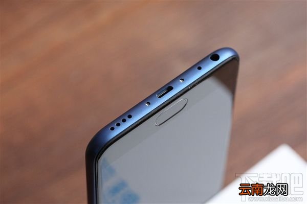 魅蓝5宝石蓝好看吗?魅蓝5宝石蓝真机图赏