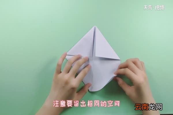 十字架墓碑的折法 十字架墓碑怎么折简单