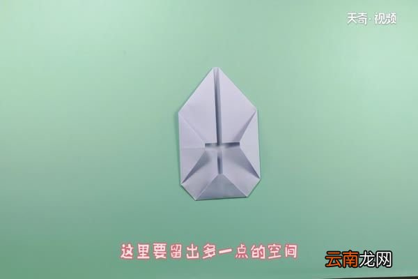 十字架墓碑的折法 十字架墓碑怎么折简单