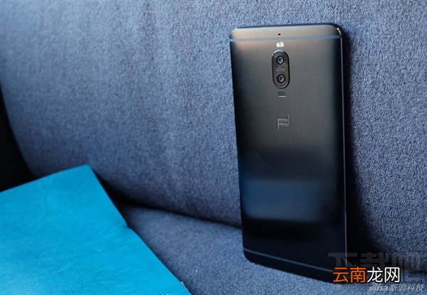 华为Mate9保时捷版有什么配件？华为Mate9保时捷真机开箱图赏