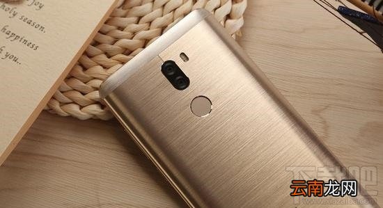 联想zuk edge和小米5splus哪个好？zuk edge与小米5splus区别对比评测