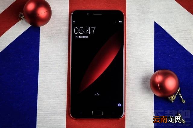 OPPOR9s新年特别版好看吗？OPPO R9s新年特别版真机图赏