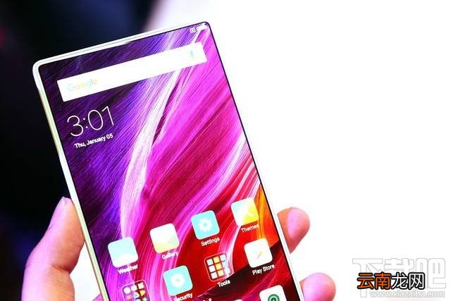小米MIX白色版怎么样？小米MIX白色和黑色对比图鉴