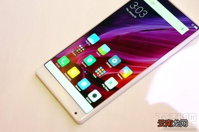 小米MIX白色版怎么样？小米MIX白色和黑色对比图鉴