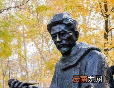 闻一多的三美主张是指什么?