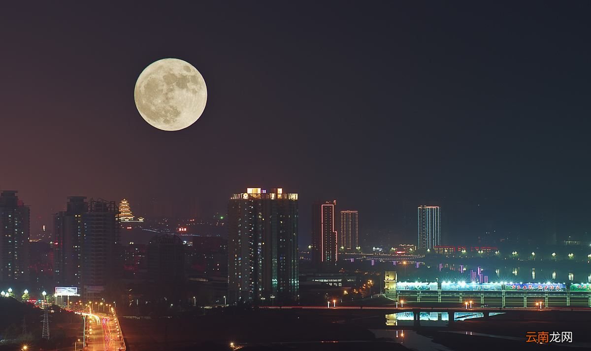 月球属于什么星？