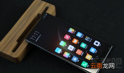小米mix怎么把游戏和软件安装到内存卡上？