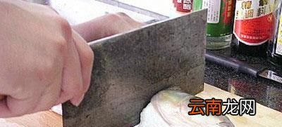 黑鱼如何去鳞，去骨做成鱼片