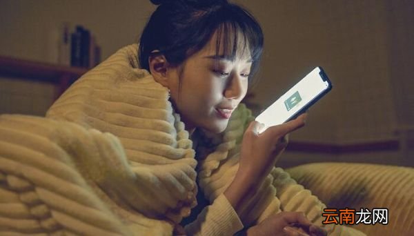 伤感昵称女两个字两个字伤感的女生昵称有哪些