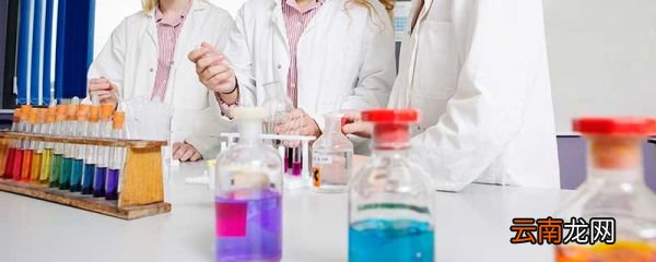 二氧化碳生成碳酸钠的化学方程式 二氧化碳生成碳酸钠的化学方程式有哪些