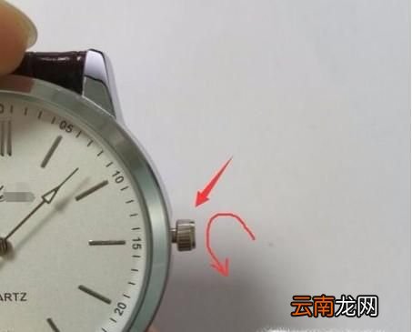 机械表的日期和星期怎么调呢