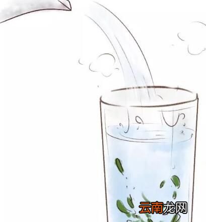 为什么装热水的玻璃杯都很薄？
