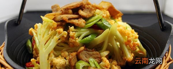 炒菜花是不是一定得先焯水 炒菜花需不需要先焯水