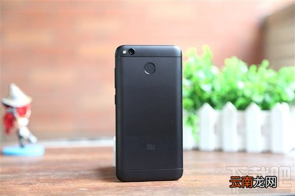 红米4X磨砂黑多少钱？红米4X磨砂黑价格介绍