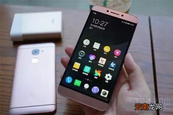 2017降价手机有哪些？5款高性价比降价手机推荐