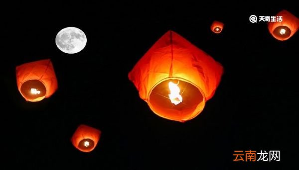 东风夜放花千树更吹落星如雨是什么花 东风夜放花千树是什么花