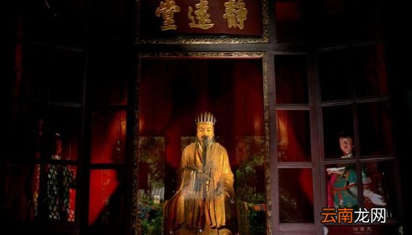 诸葛亮三顾茅庐的故事 三顾茅庐的故事