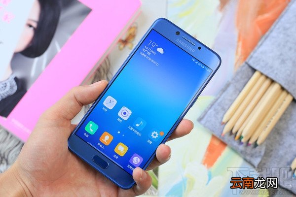 三星c5 pro怎么样？三星c5 pro蓝色评测