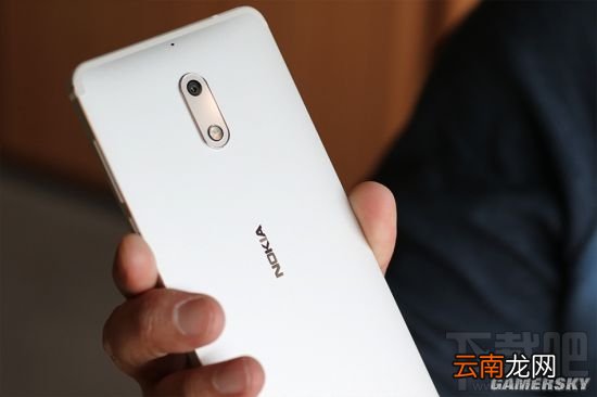 诺基亚6银色版真机开箱图赏