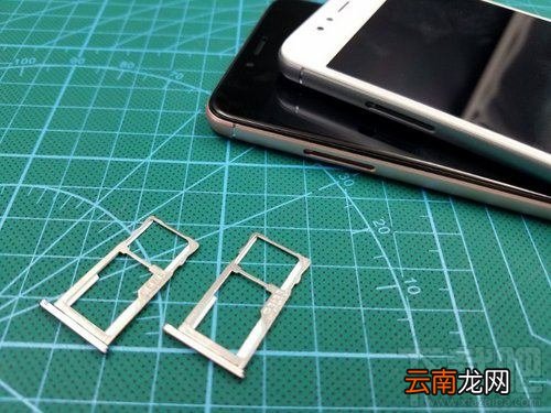 魅蓝5s后盖怎么打开