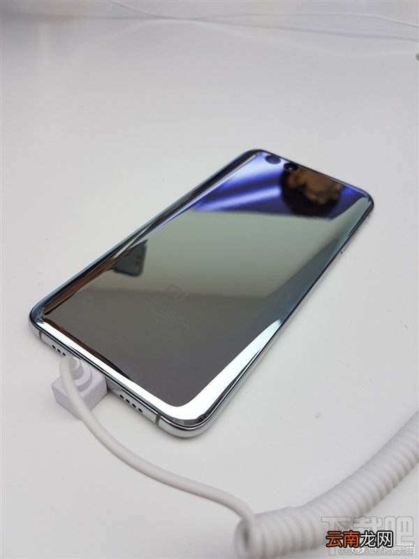 小米6亮银版和普通版有什么区别？小米6亮银版图鉴