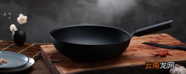 不锈钢锅烧黑了怎么办 不锈钢被烧黑怎么恢复