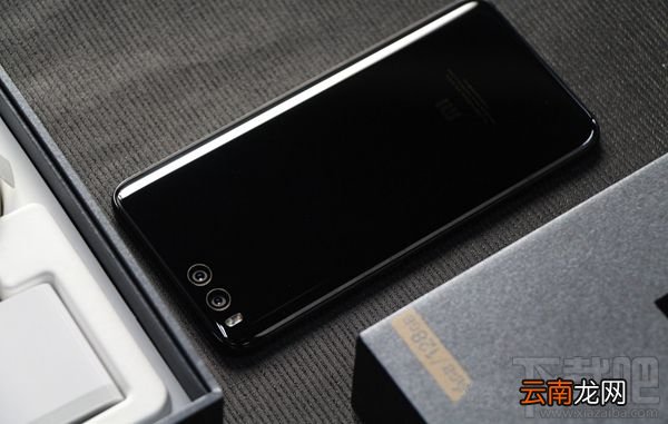 小米6和vivoX9哪个更好用？vivoX9和小米6区别对比