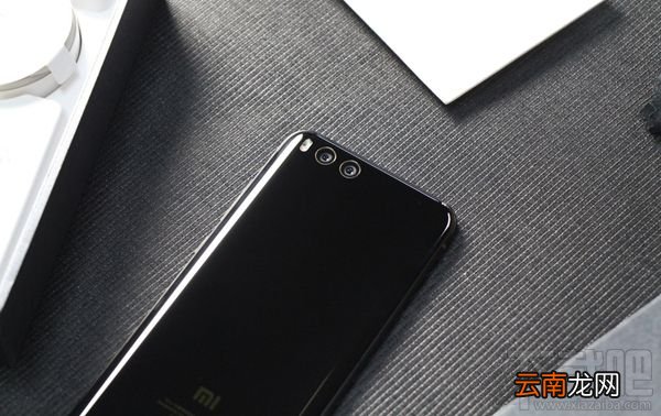 小米6和vivoX9哪个更好用？vivoX9和小米6区别对比