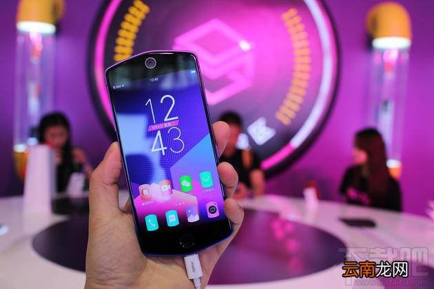 美图M8多少钱？美图M8什么时候开卖？