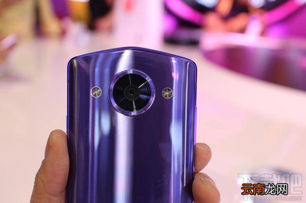 美图M8多少钱？美图M8什么时候开卖？