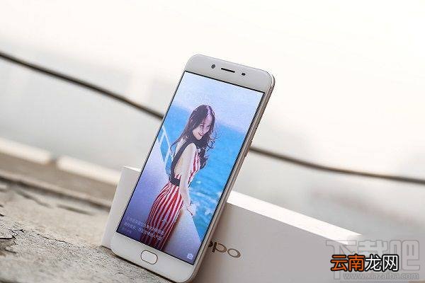 美图M8和OPPOR9s哪个好?OPPOR9s和美图M8区别对比