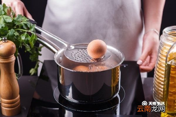 核桃树枝煮鸡蛋的功效与作用 核桃树枝煮鸡蛋的功效